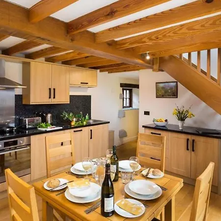 Nest Barn *